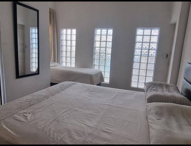 25 BEDROOM HOUSE FOR SALE IN KENSINGTON